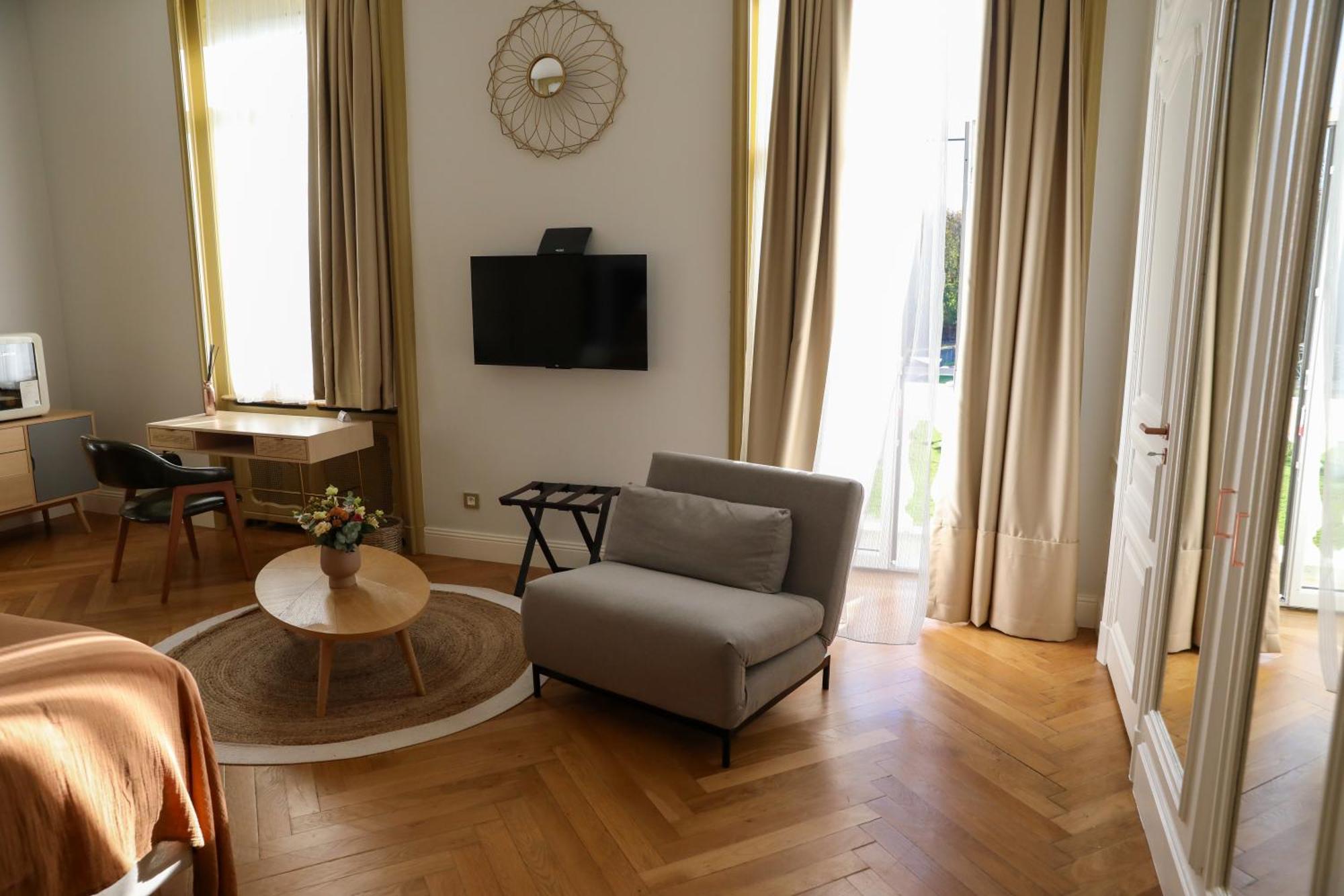 Sequoias Golf & Ressort 호텔 Ruy-Montceau 외부 사진